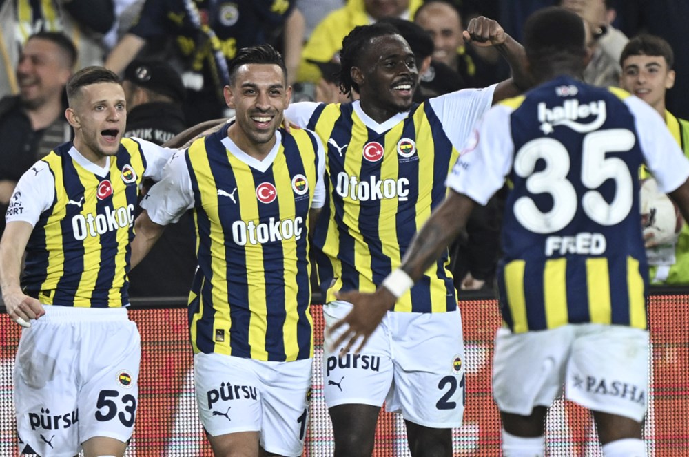 “Fenerbahçe”də ilk 11-in vazkeçilməzləri olan 6 oyunçuya ciddi təkliflər