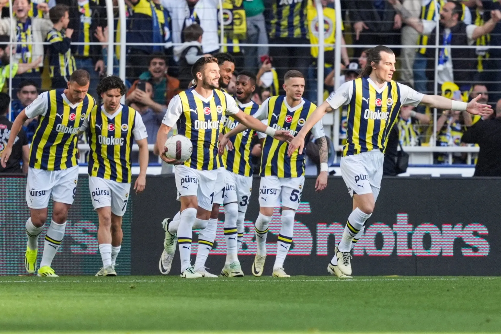 “Fenerbahçe” nin Çempionlar Liqasındakı mümkün rəqibləri bəlli olub