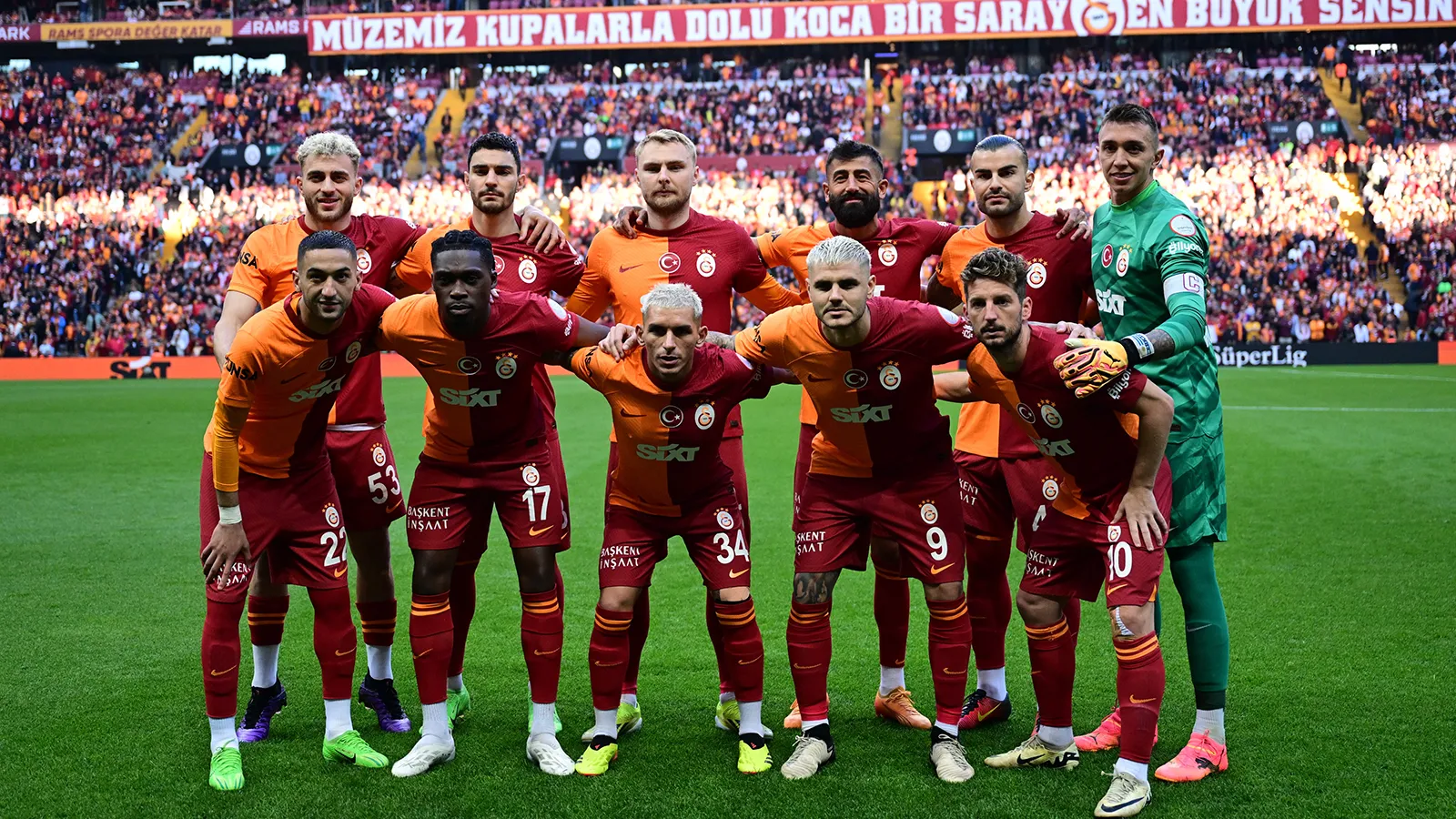 “Galatasaray”da 4 futbolçu gündəmə gəlib