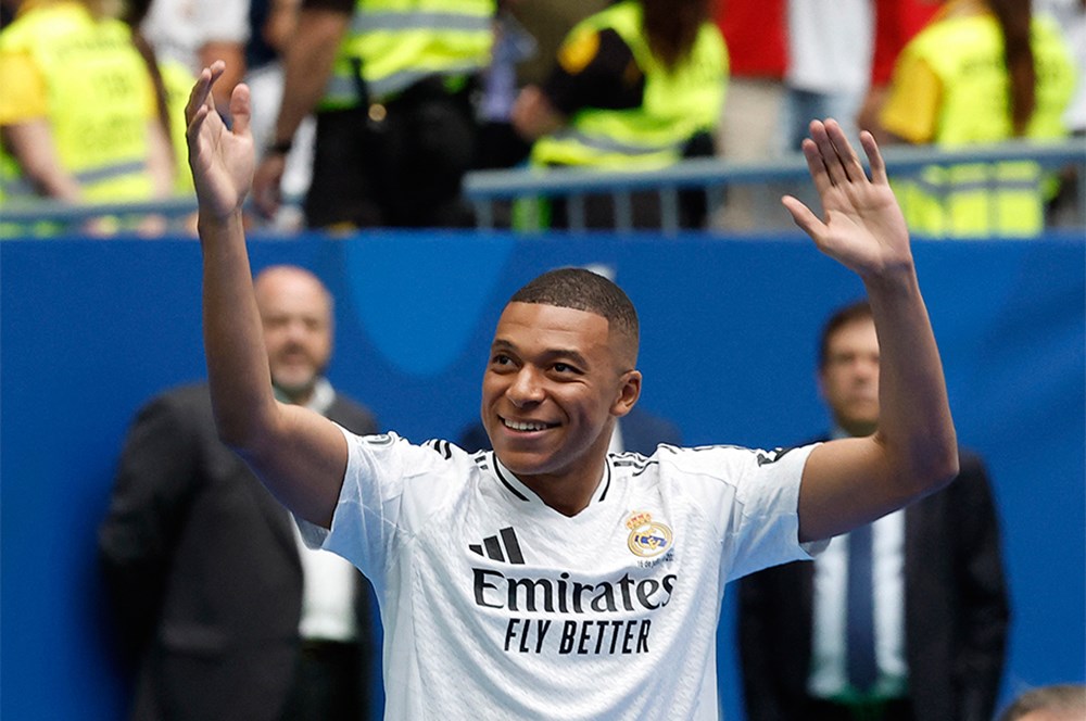 Kylian Mbappe rəsmi olaraq Real Madridə keçdi