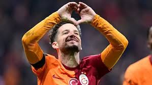 “Galatasaray” Dries Mertens üçün xoşbəxt sona çatıb