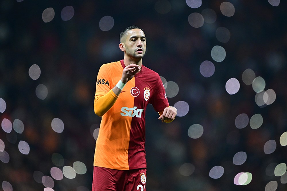 “Galatasaray”da ayrılıq mövsümü