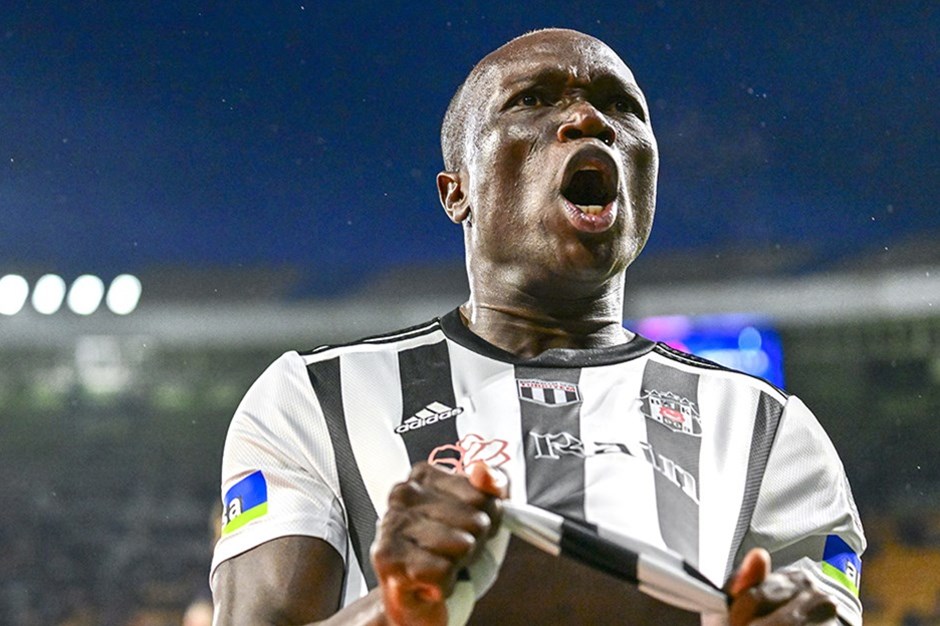 Vincent Aboubakar Super Liqa komandası ilə müqavilə imzalayır