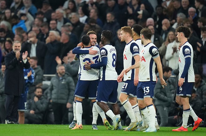 “Tottenham”-ın “Galatasaray” matçı üçün riskli qərarı